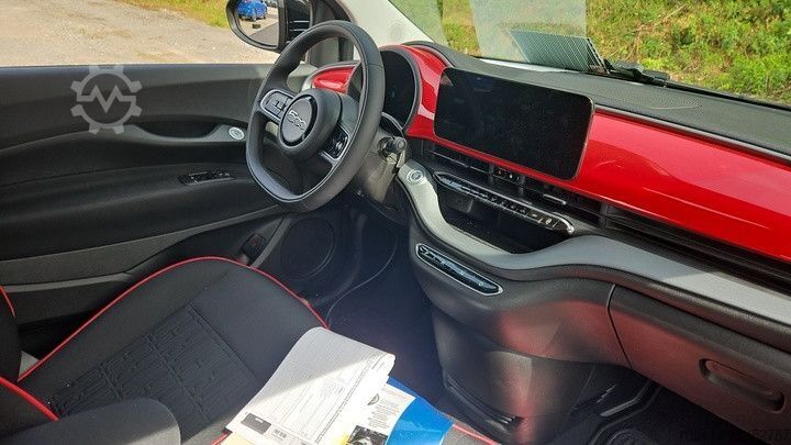 Furgone FIAT 500 e Red Paket Komfort
