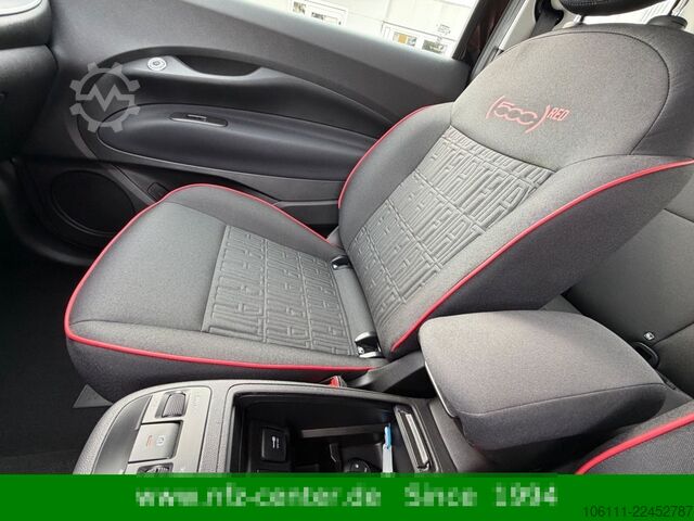 Dodávka FIAT 500 e Red Paket Komfort Kamera PDC CARPLAY