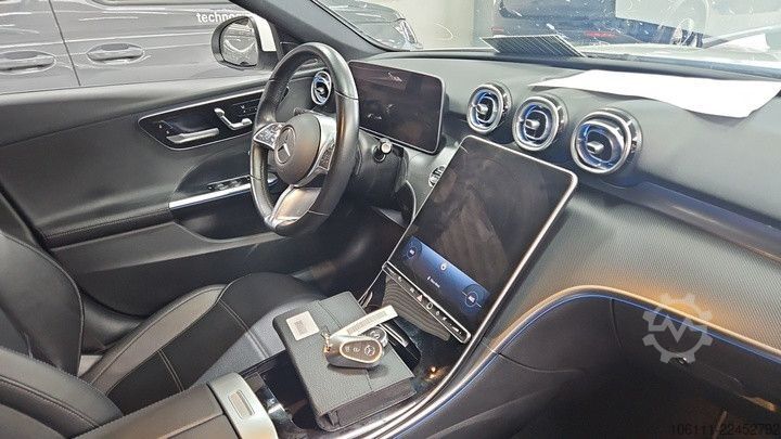 Minibus MERCEDES-BENZ C 220 d 4Matic AVANTGARDE Burmester® 3D