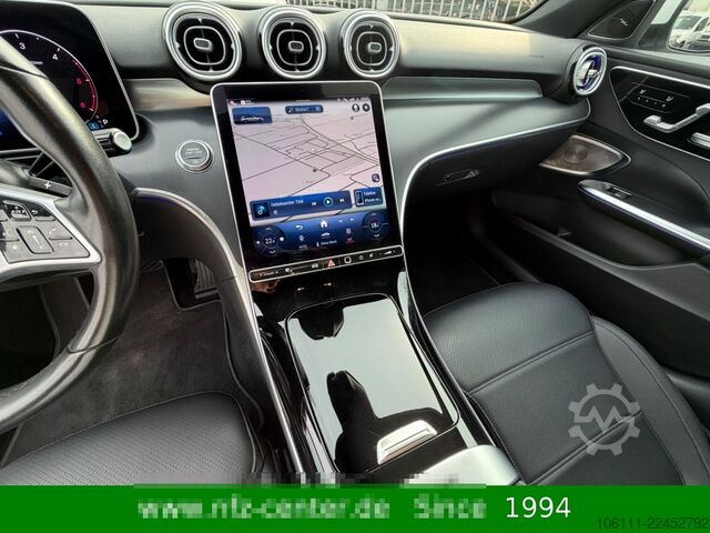 Minibus MERCEDES-BENZ C 220 d 4Matic AVANTGARDE Burmester® 3D AHK