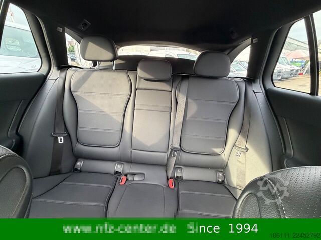 Minibus MERCEDES-BENZ C 220 d 4Matic AVANTGARDE Burmester® 3D AHK