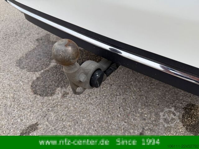 Minibus MERCEDES-BENZ C 220 d 4Matic AVANTGARDE Burmester® 3D AHK