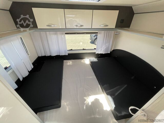 Camper semintegrato ACROSS AERO 651 CPH | *Rollstuhlgerecht mit hydr. Lift*
