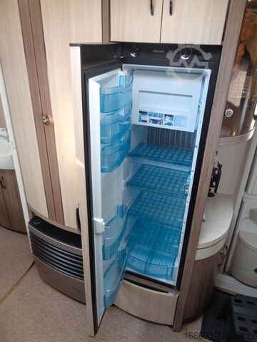 Caravan HOBBY de luxe 560 CFe *Mover*Vorzelt*Ultraheat*