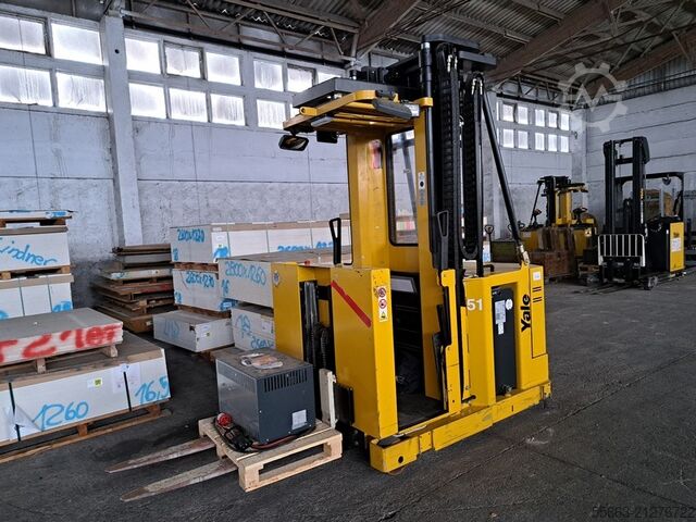 Hochhubkommissionierer No 02 Yale MO10S