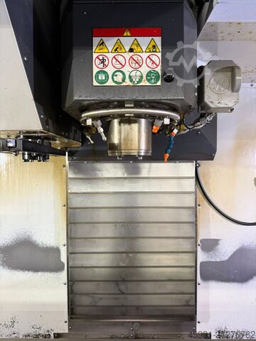 Vertical machining center HAAS VF-4SS