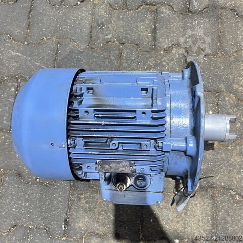 Moteur SIEMENS 1LA7130-4AA61