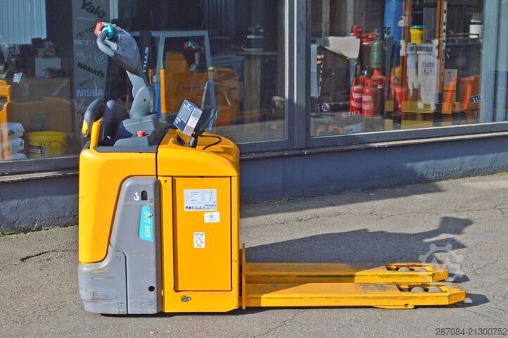 Handmatige palletwagen Jungheinrich ERE 120