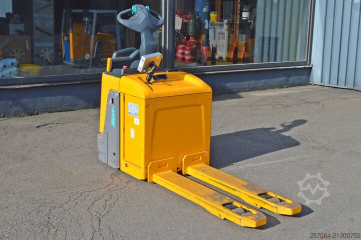 Handmatige palletwagen Jungheinrich ERE 120