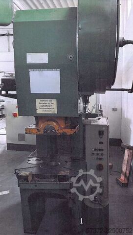 Excentrický lis Schuler PD 80-280