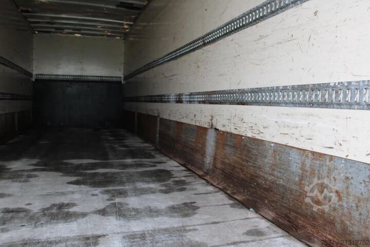 Kuffert Iveco Eurocargo 160e25 + lift + euro 6