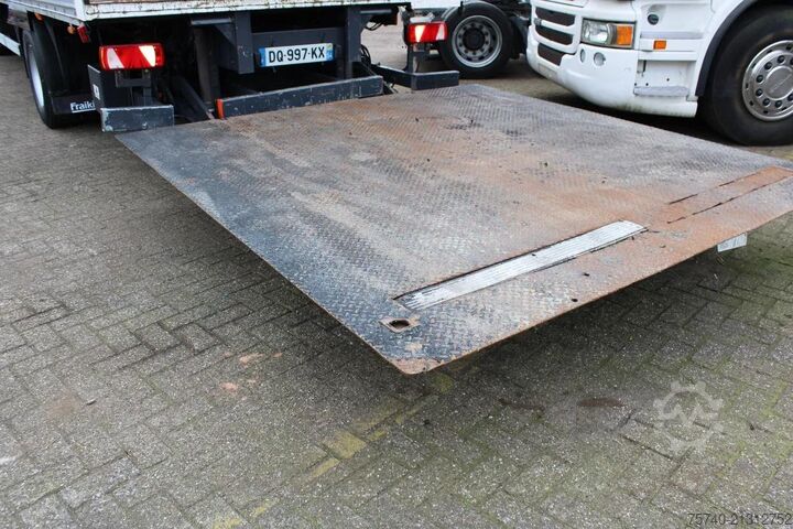 Kuffert Iveco Eurocargo 160e25 + lift + euro 6