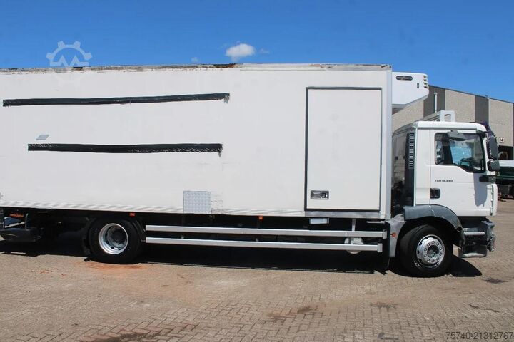 Hűtött/fagyasztott szállítás MAN TGM 18.280 + EURO 4 + LIFT + 18T
