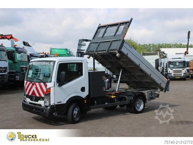Kipper Nissan 45.13 + EURO 4 + C patent + tipper + MANUAL