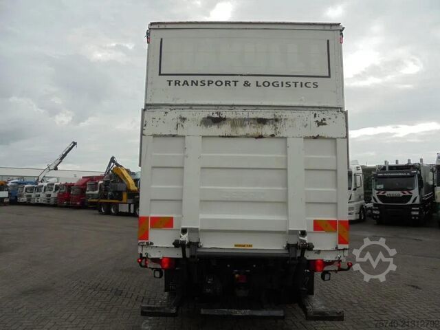 Curtain sided Scania R500 V8 + Euro 5 + Retarder + Lift + 6x2