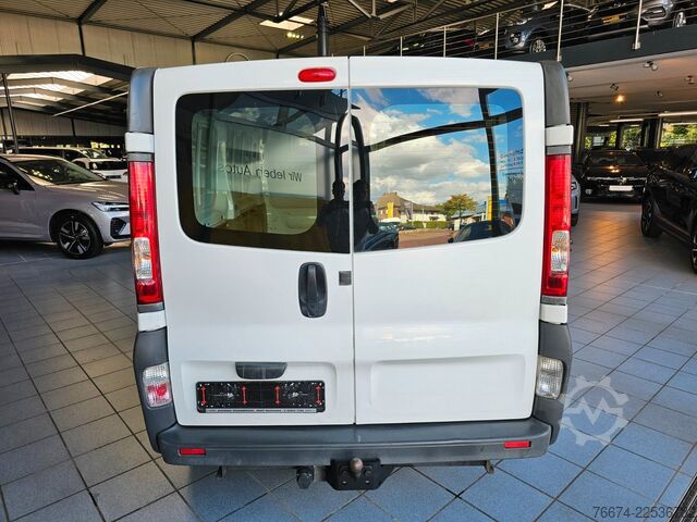 Bestelwagen OPEL Vivaro Kasten L2H1 2,9t AHK