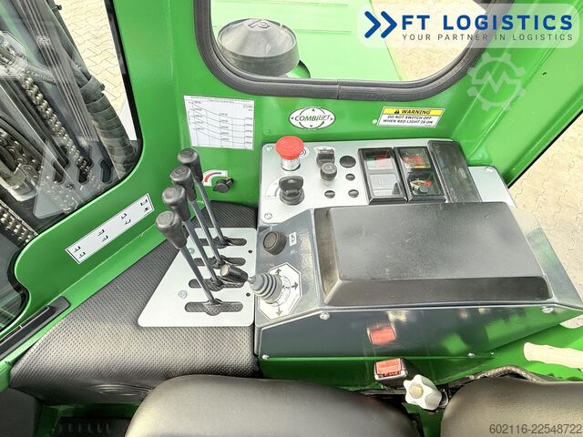 Négyirányú targoncát Combilift C3000 DIESEL TRIPLEX 5600 FREE-LIFT