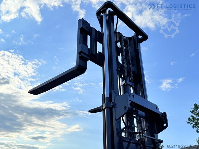 Négyirányú targoncát Combilift C14000 DUPLEX 3600 FREE LIFT POSITIONER