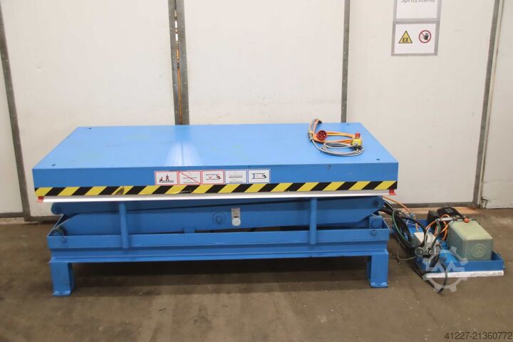 Tavolo elevatore a pantografo 2000 kg Kaiser Kraft M2000