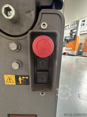 EZS 570 * Batteria NUOVA!! JUNGHEINRICH EZS 570 * NEW battery !!
