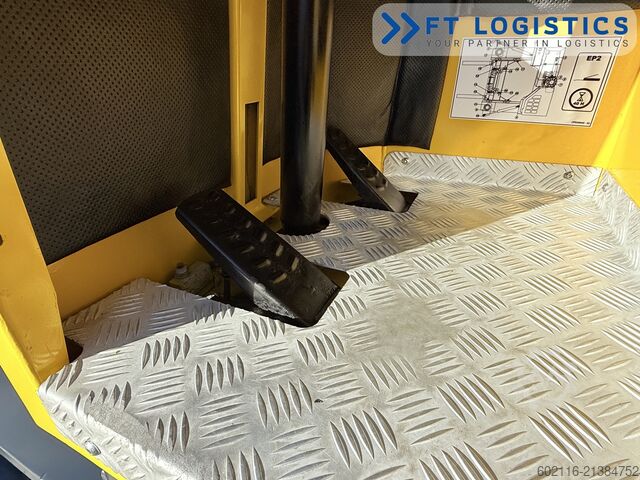 Carrello elevatore a 4 direzioni Combilift C3000XL DUPLEX FREE LIFT GAS POSITIONER