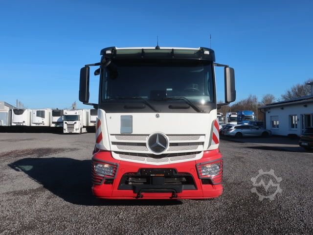 Trattore stradale standard Mercedes Benz 1840 LS Actros Hydraulik M-Haus