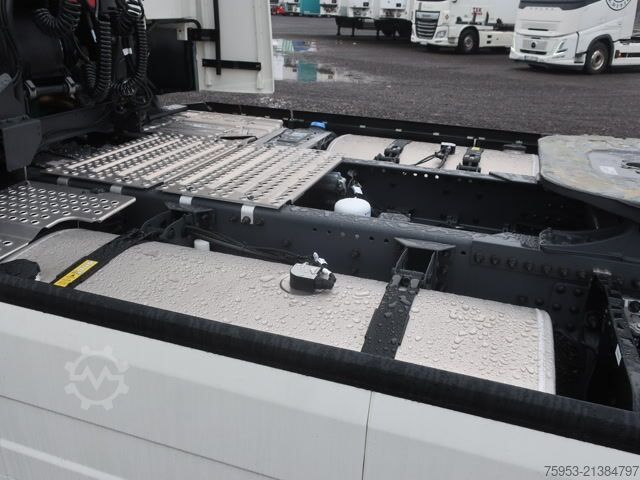 Trattore stradale standard Volvo FH 500 Aero Euro 6 Globetrotter XL Leder Mikrowell