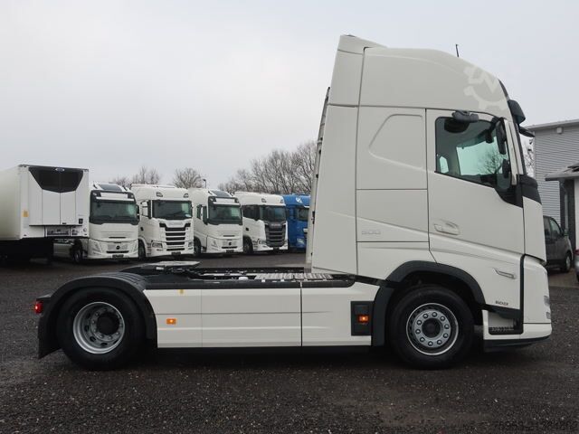 Trattore stradale standard Volvo FH 500 Aero Euro 6 Globetrotter XL Leder Mikrowell