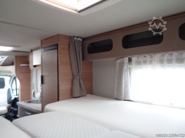 Teilintegriertes Wohnmobil WEINSBERG CaraCompact 600 MEG Pepper Peugeot