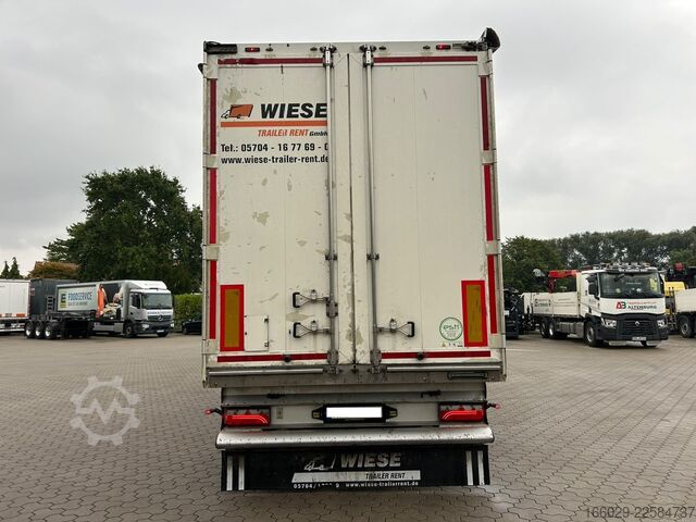 Semirreboque com piso móvel KRAKER CF-Z Schubboden 92m³