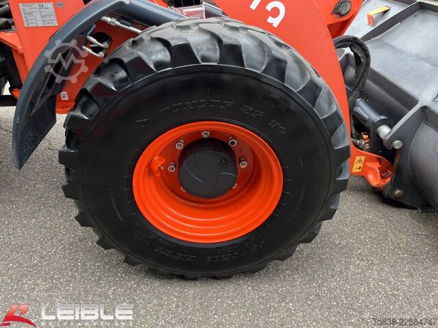 Carregadora de rodas KUBOTA R082*Hydr.Schnellwechsler*Pal.Gabel*nur 539h*