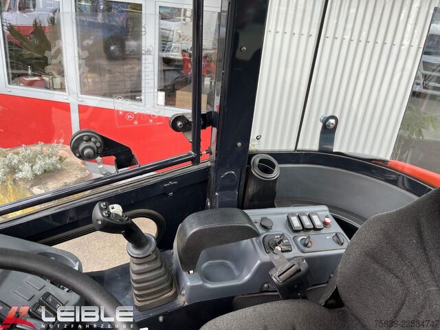 Carregadora de rodas KUBOTA R082*Hydr.Schnellwechsler*Pal.Gabel*nur 539h*