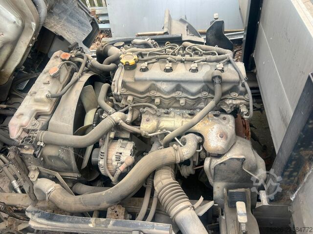 Pick-up dodávka NISSAN Cabstar Pritsche Zwillingsbereifung