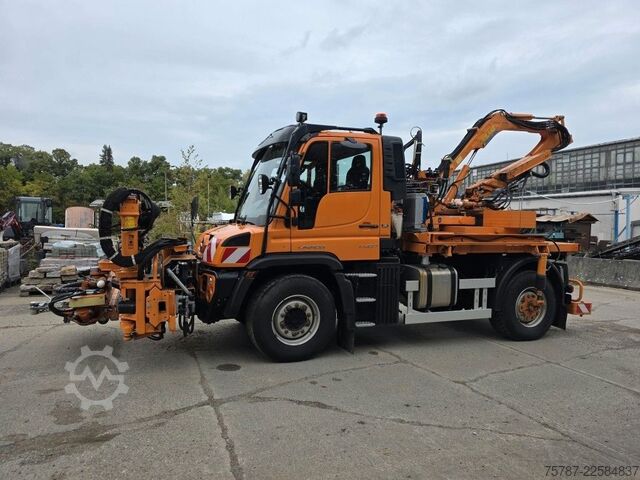 Samochód do zadań specjalnych UNIMOG U427L mit Mulag MFK500 & MHU+Aebis Schmidt Strat