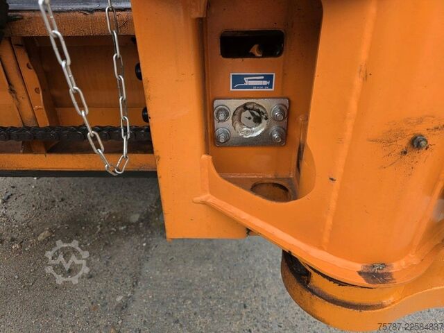 Samochód do zadań specjalnych UNIMOG U427L mit Mulag MFK500 & MHU+Aebis Schmidt Strat