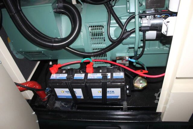 NWK100 Soundproof Plus emergency generat Newpower Generator NWK 100 Soundproof Plus Notstromaggregat