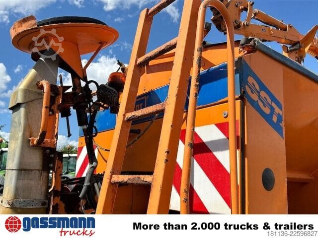 Camion à usage spécial Unimog U 300 4x4, Kommunalhydraulik, Zapfwelle