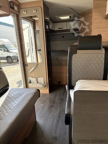 Halvintegrerad husbil 2024 Ford Transit Weinsberg Carasuite | Automatico | Posti letto 5