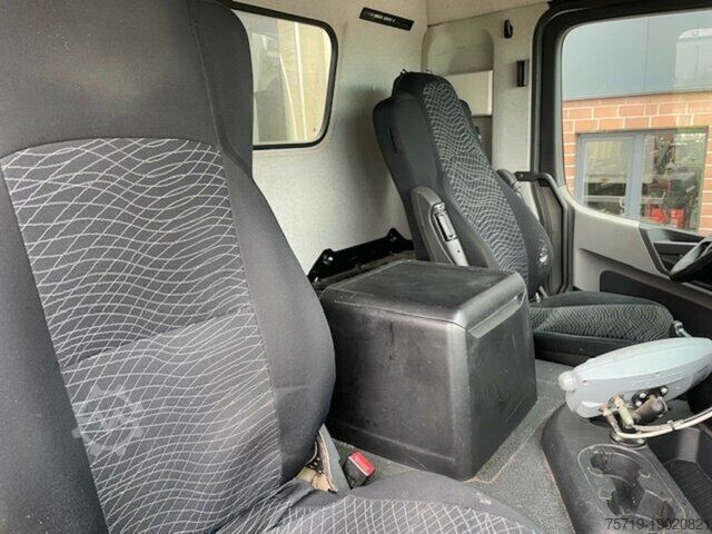 Vuilniswagen Mercedes-Benz 2533 Antos 6x2 Faun Vario 524 Zöller 2301