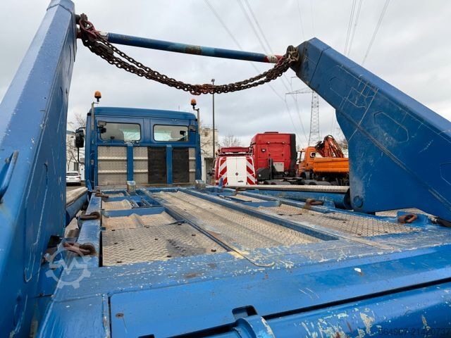 Tippbil MERCEDES-BENZ 3243 Actros MP1 Klima Retarder Funk 4-A-Absetzer