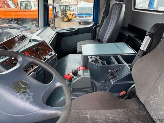Tippbil MERCEDES-BENZ 3243 Actros MP1 Klima Retarder Funk 4-A-Absetzer