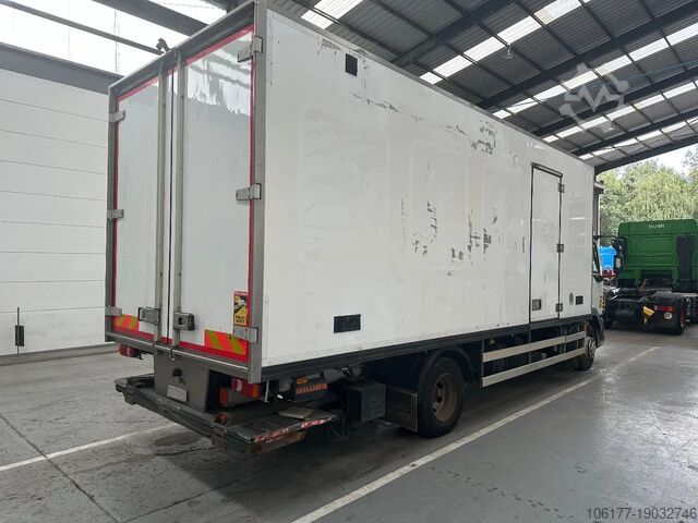 Transporte refrigerado/congelado DAF LF 55.220 CARRIER / MULTITEMPERATUUR / 195.123 km