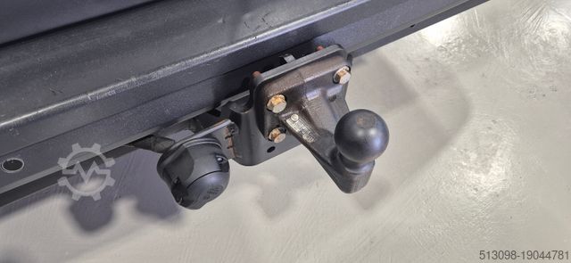 Dodávka s vysokou střechou VOLKSWAGEN CRAFTER KASTEN 2,0 TDI L3 H3 KLIMA AHK PDC