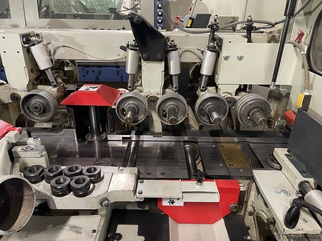 Strugarka WEINIG HYDROMAT  (8 spindle)