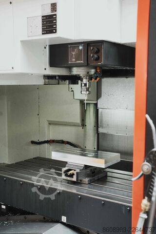 Centru vertical de prelucrare Mazak VCN 530 C SmoothG