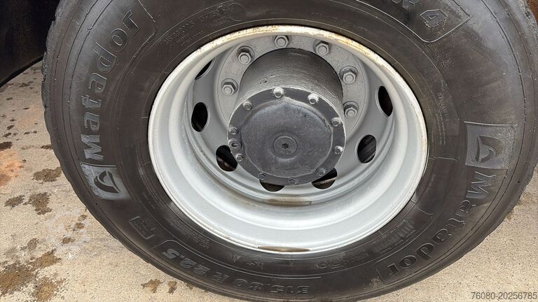 3 taraflı damper MAN 26.322 (MANUAL PUMP / POMPE MANUELLE / LAMES / ...