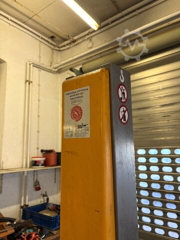 Carrello elevatore elettrico JUNGHEINRICH EMC