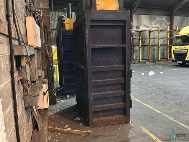 Presă de balotat Kenbay 2005 Kenbay 