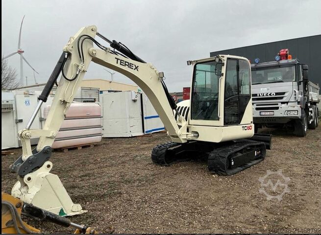 Minigraver Terex TC60