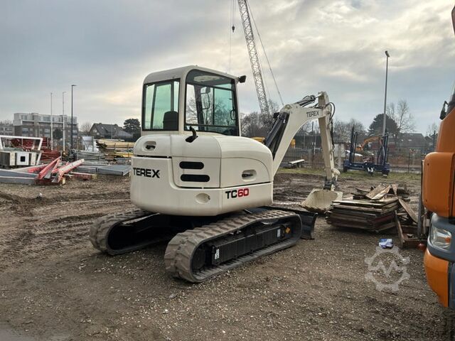 Minigraver Terex TC60